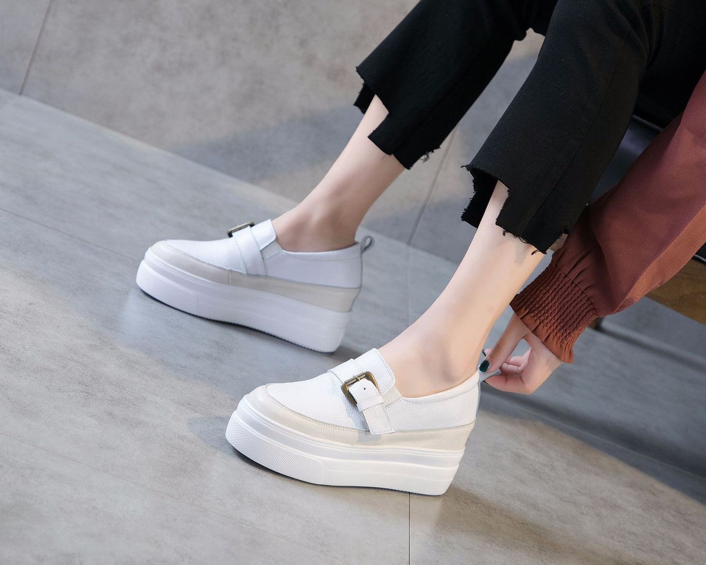 Women's Increasing Insole Genuine Spring Thick Bottom Buckle Small Women's Casual Shoes