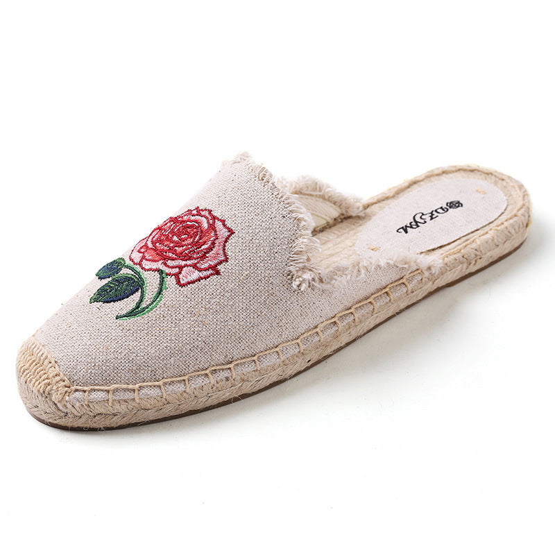 Bottom Embroidery Rose Low Top Solid Sandals
