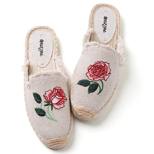 Bottom Embroidery Rose Low Top Solid Sandals