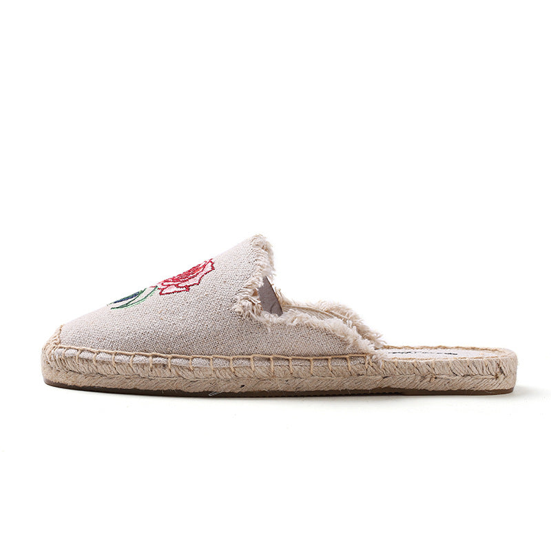 Bottom Embroidery Rose Low Top Solid Sandals