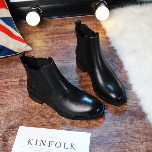 Women's British Style Fleece-lined Ankle Vintage Engraving Boots