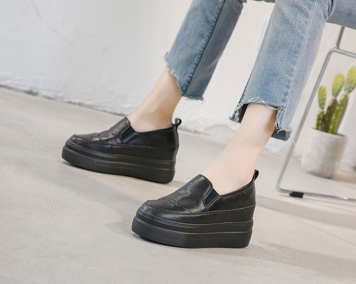 Women's Increasing Insole White Spring Thick-soled Small Women's Casual Shoes