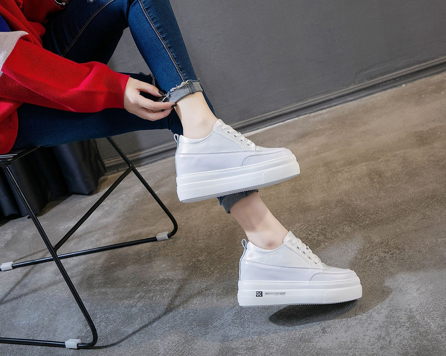 Women's White Korean Height Increasing Insole Small Size Women's Casual Shoes