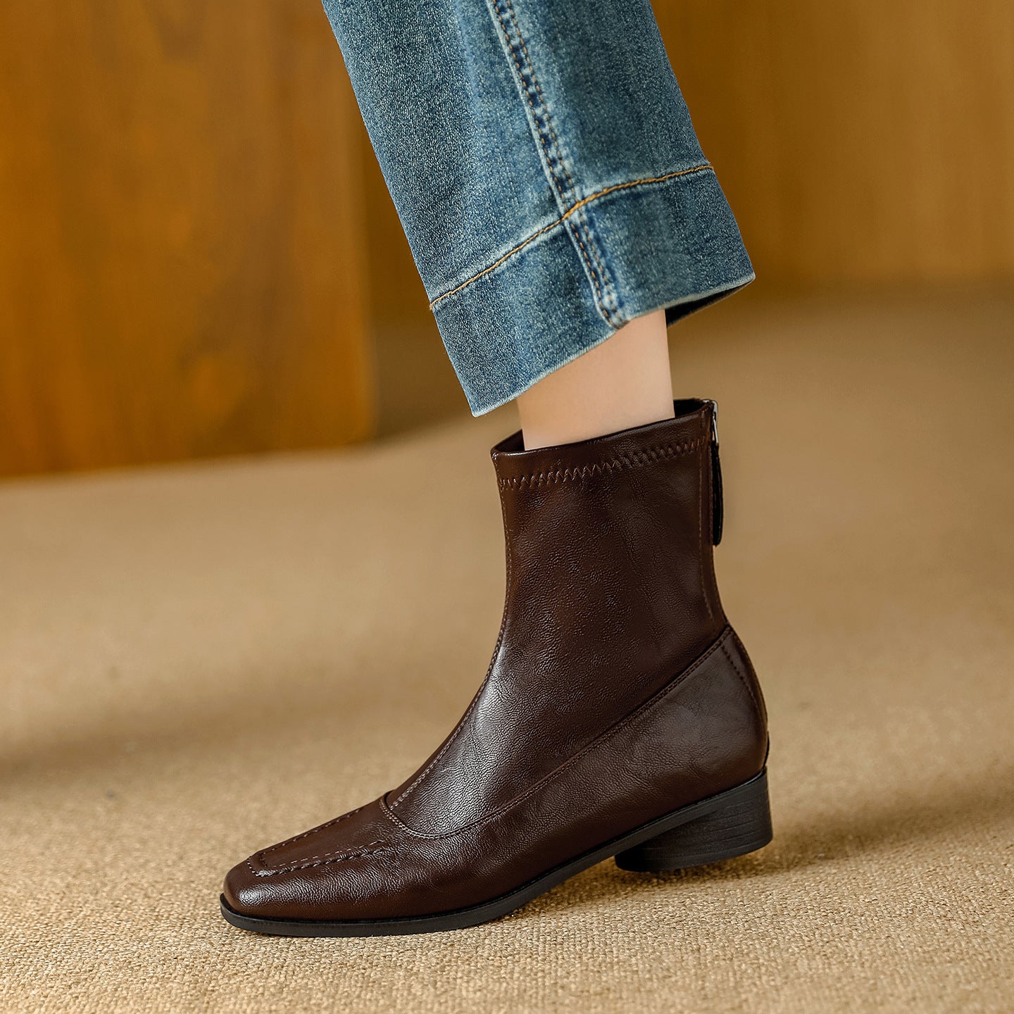 Women's Simple Joker Martin Square Toe Temperament Stretch Heels