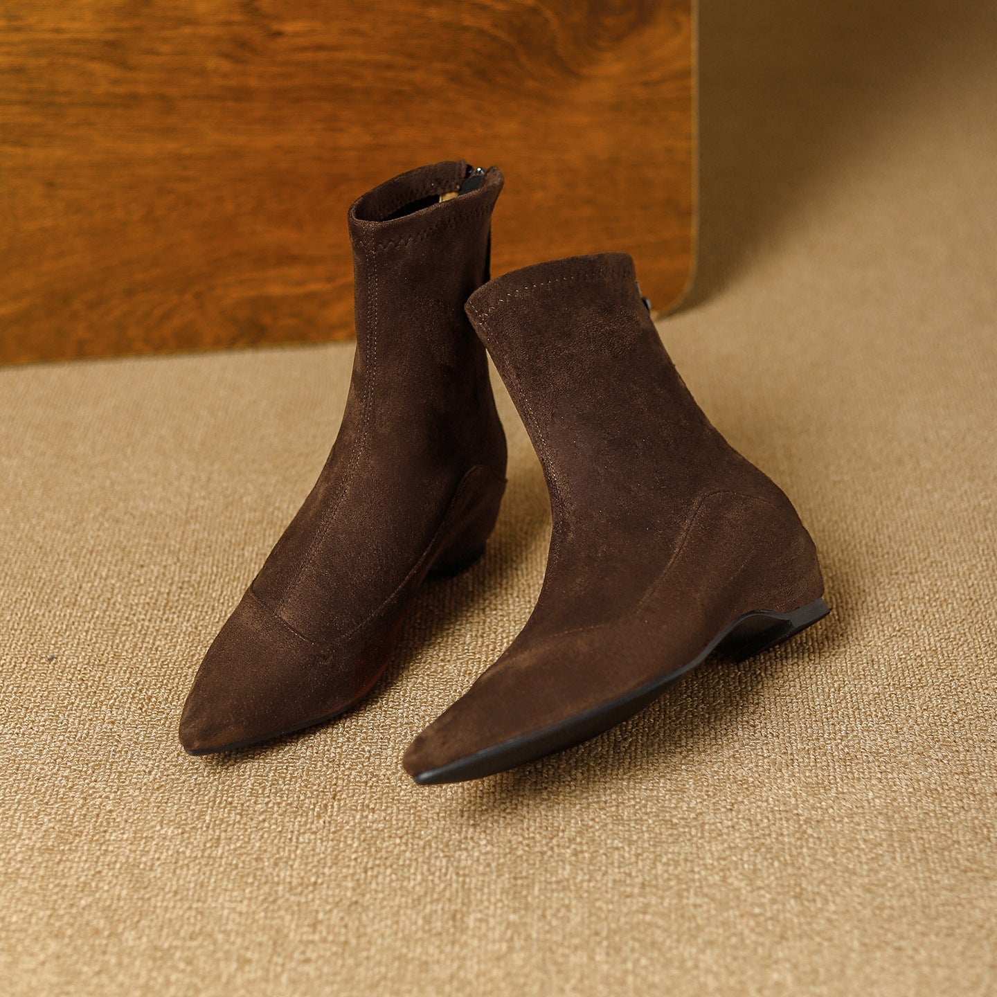 Women's Slimming French Retro Pointed Toe Suede Short For Height Increasing Women's Leather Boots