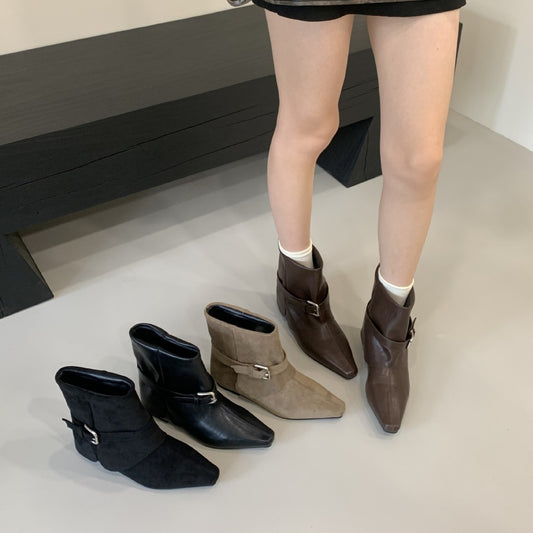 Women's Toe Chunky Mid Short Pleated Pile Style Outer Belt Buckle Women's Leather Boots
