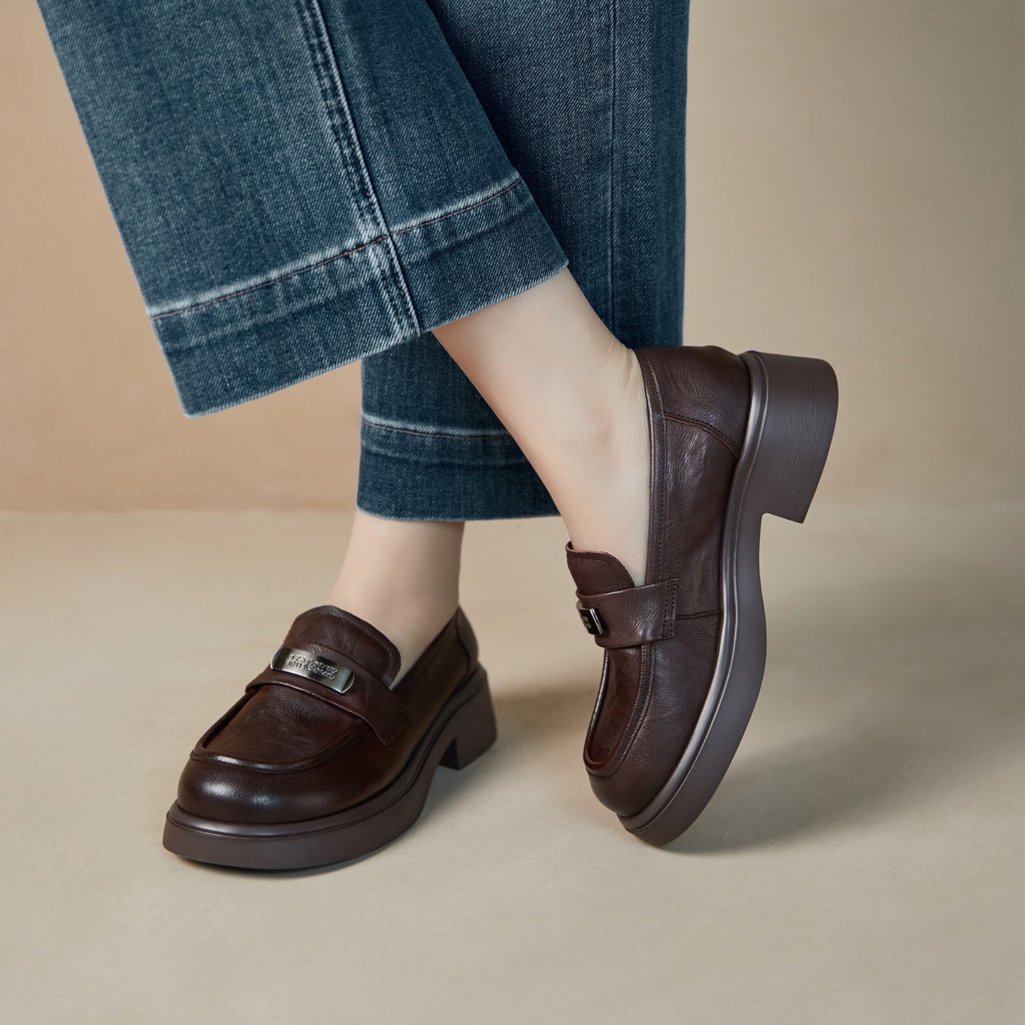 Women's Spring First Layer Cowhide Retro College Style Pumps Slip-on Loafers