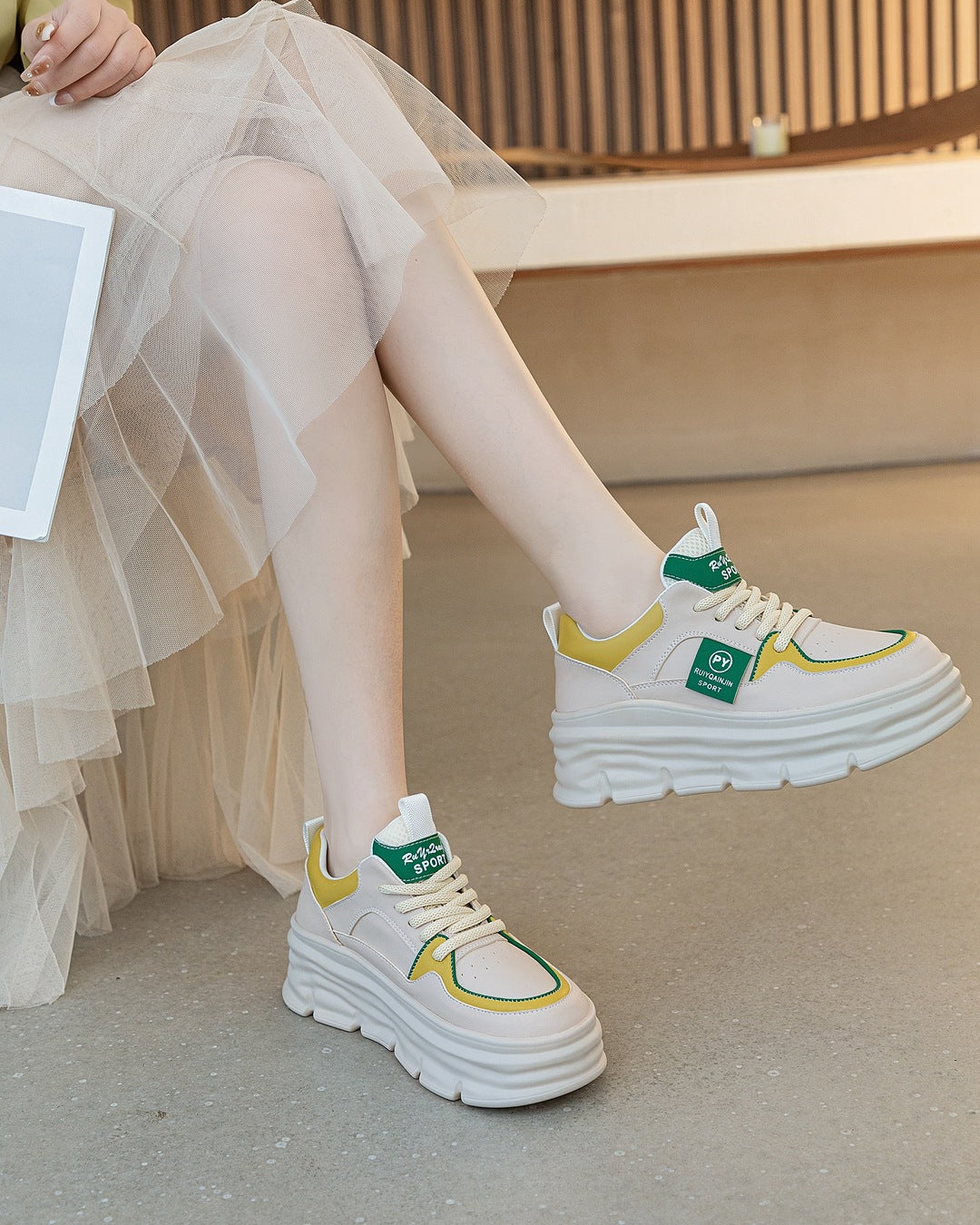 Women's Korean Style Versatile Slip-on Muffin Platform Women's Casual Shoes