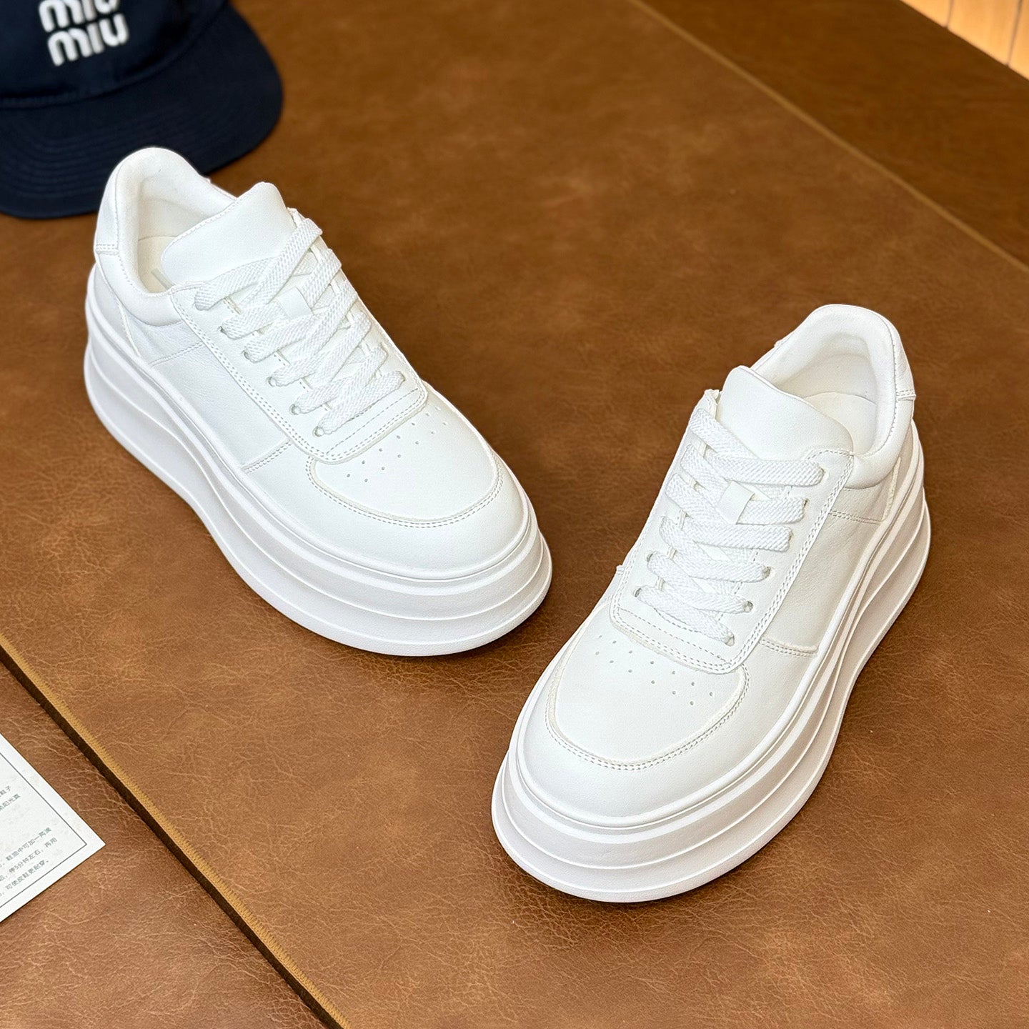 Women's Thick Bottom White Breathable Versatile Lightweight Women's Casual Shoes