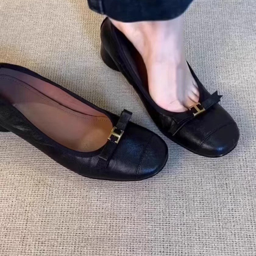 Women's Soft Sheepskin Low Round Head Low-cut Women's Fashion Shoes