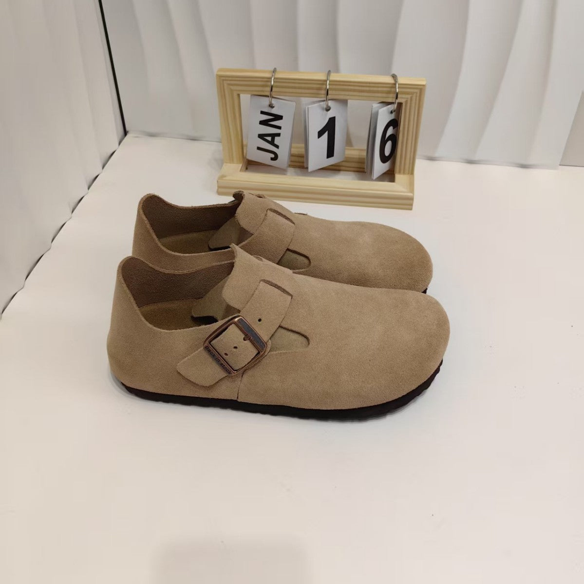 Women's All-inclusive Cork Sole Cowhide Platform Height Increasing Slippers