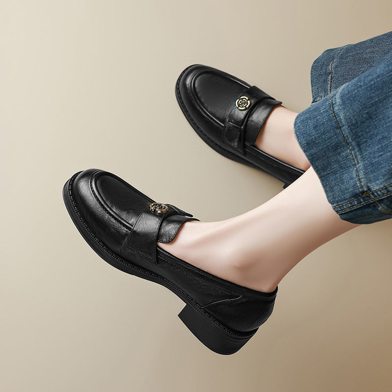 Women's Rose Ornament Spring Retro British Style Pumps Loafers