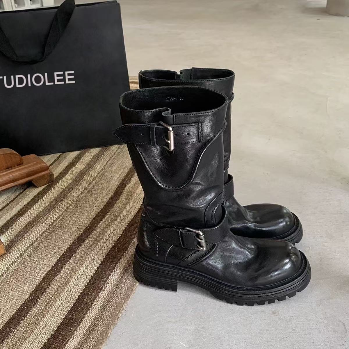 Women's Retro Platform Chunky Knight Round Toe Buckle Women's Leather Boots