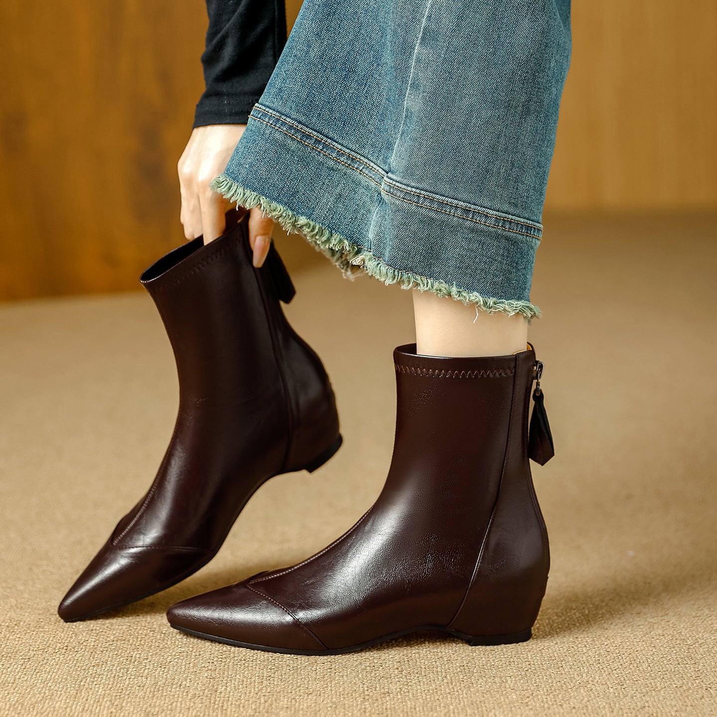 Back Zipper Fashion Slimming Simple Height Increasing Women's Leather Boots