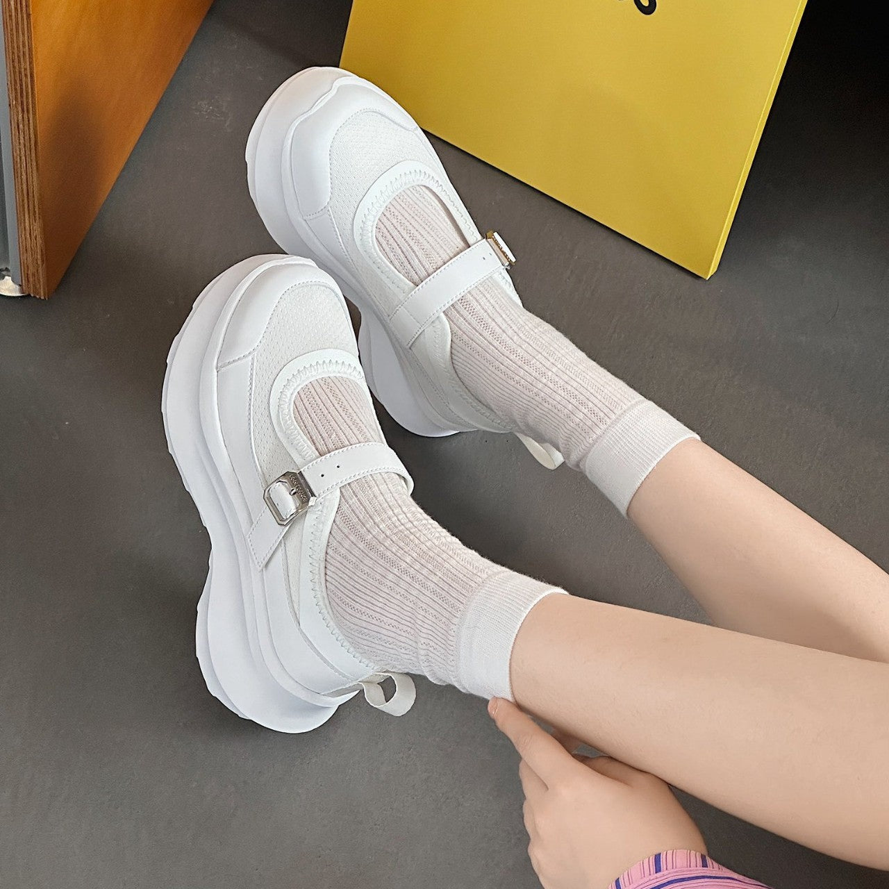 Women's Mesh Breathable Thick Bottom Increased Mary Women's Casual Shoes