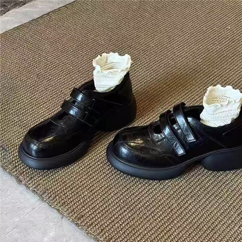 Women's British Style Velcro Niche Thick-soled Small Loafers