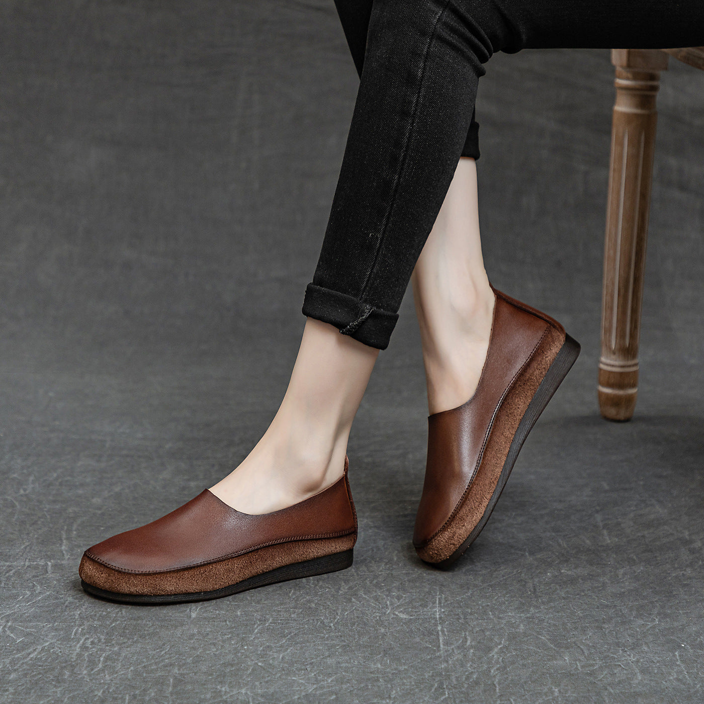 Women's Handmade Autumn Grandma Slip-on Soft Bottom Surface Casual Shoes