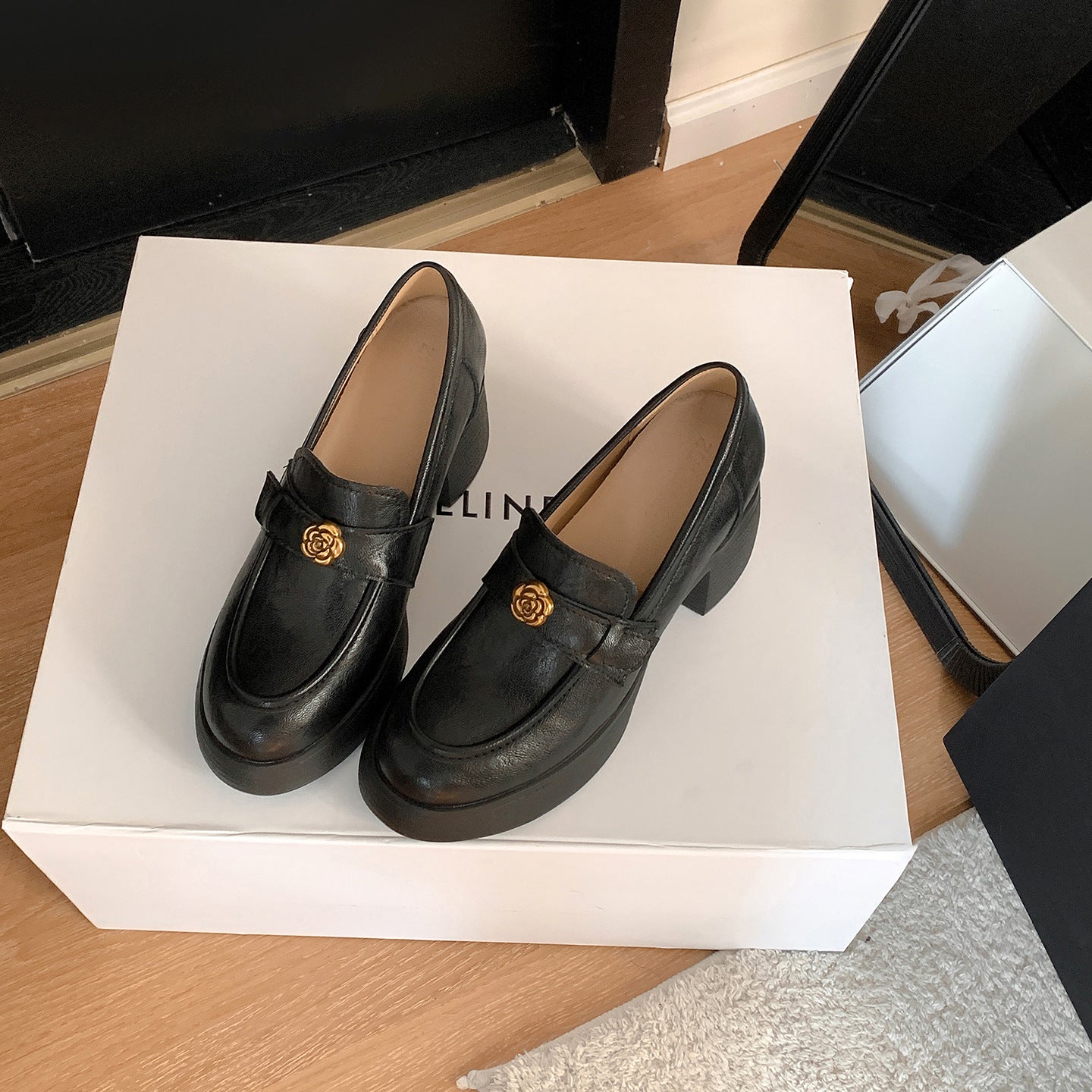 Women's Cowhide Version Genuine Camellia Black High-heeled Small Chunky Leather Shoes