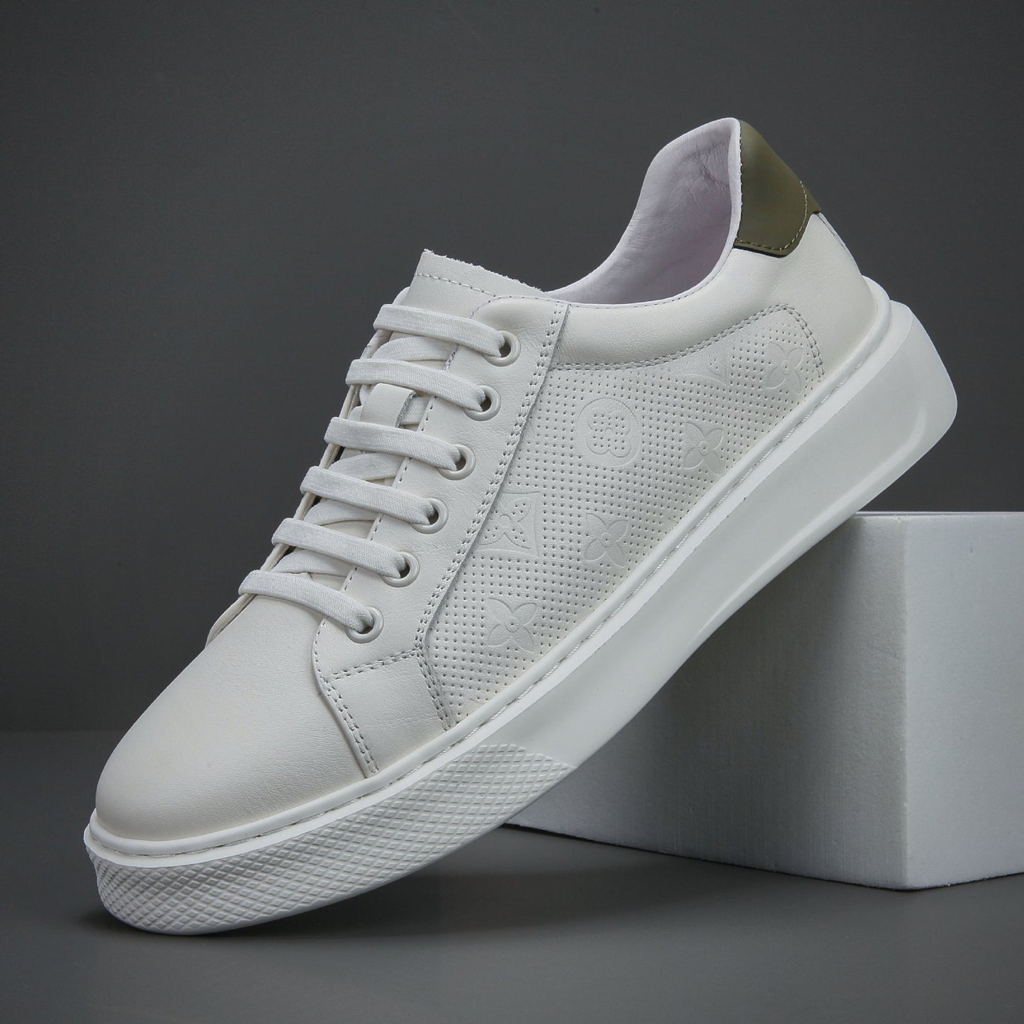 Men's Fashion White Spring British Style Green Men's Board Shoes