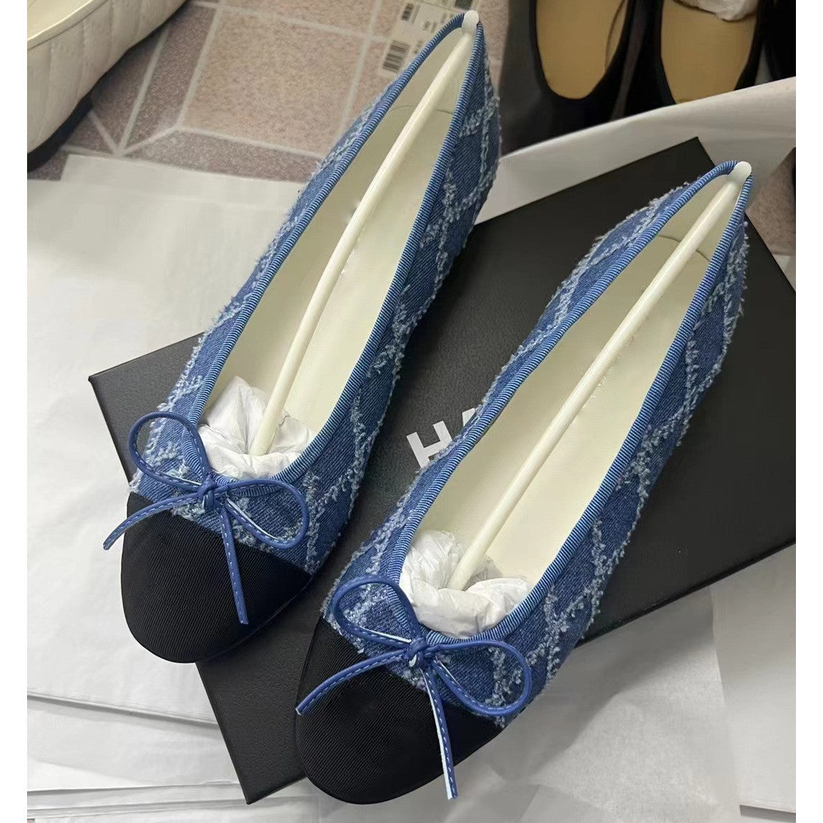 Women's Early Spring Classic Style Flat Pumps Round Head Shallow Mouth Women's Casual Shoes