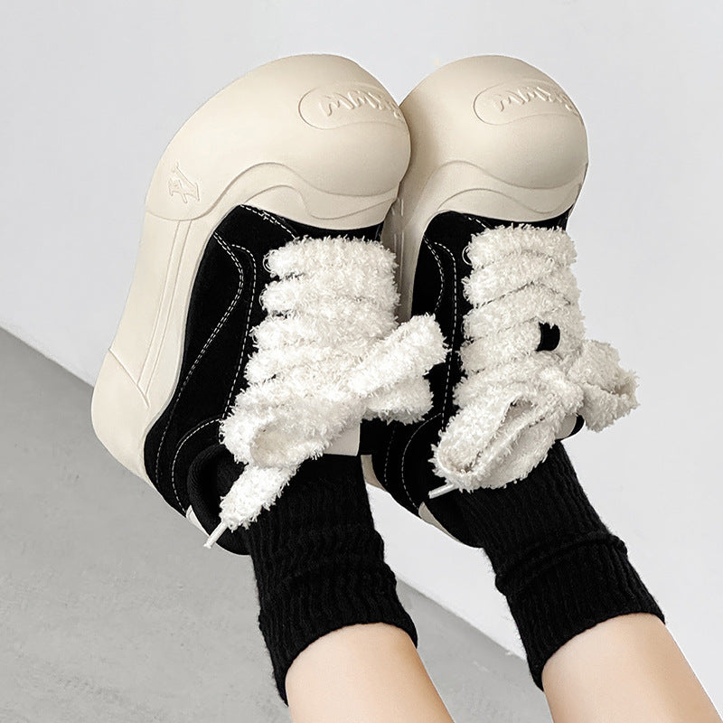 Platform Height Increasing Big Toe Couple Black Sneakers