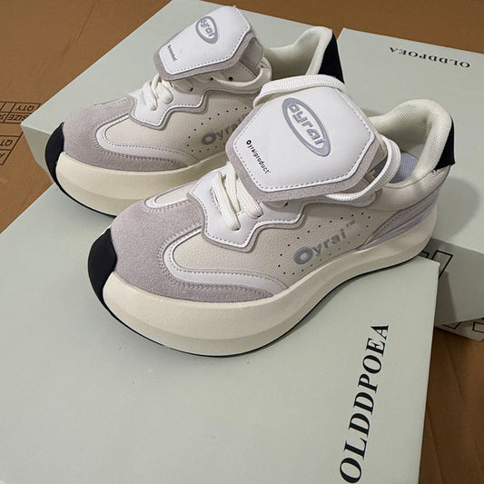Board Thick Sole Retro Breathable Design Sneakers