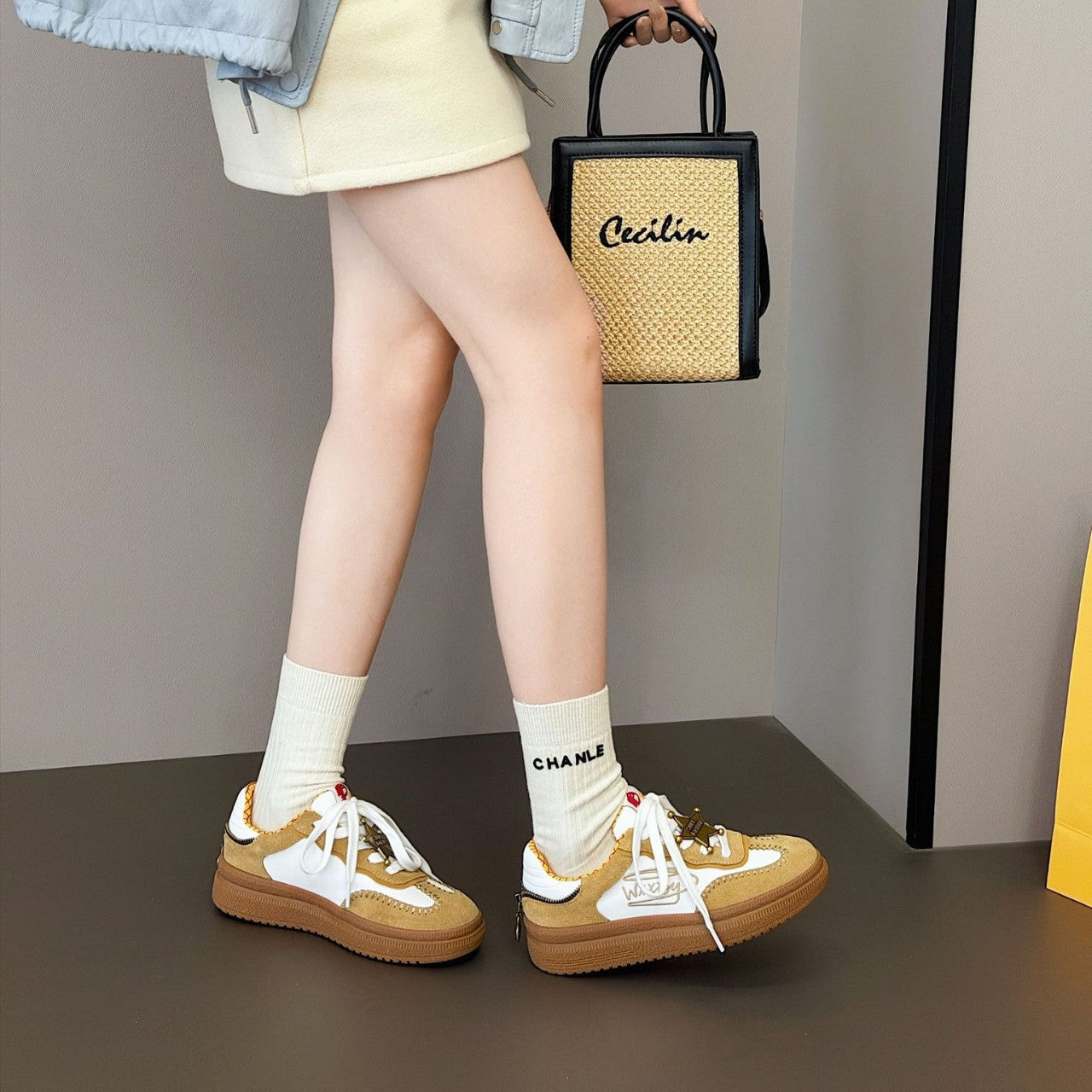 Women's Spring Badge Genuine German Training Lace Up Sneakers
