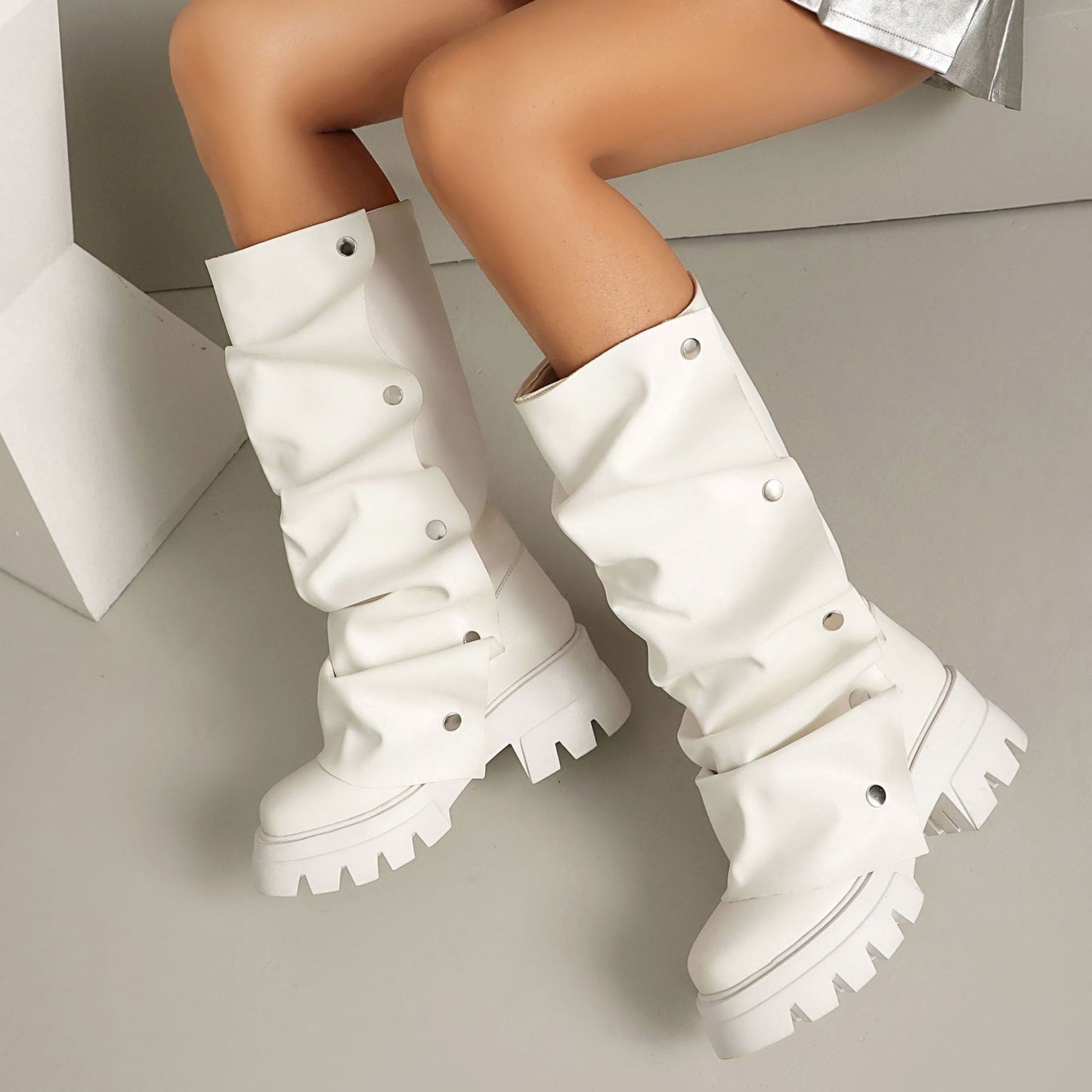 Women's High Chunky Platform Round Toe Metal Rivet Two-way Pile Style Men's Shoes