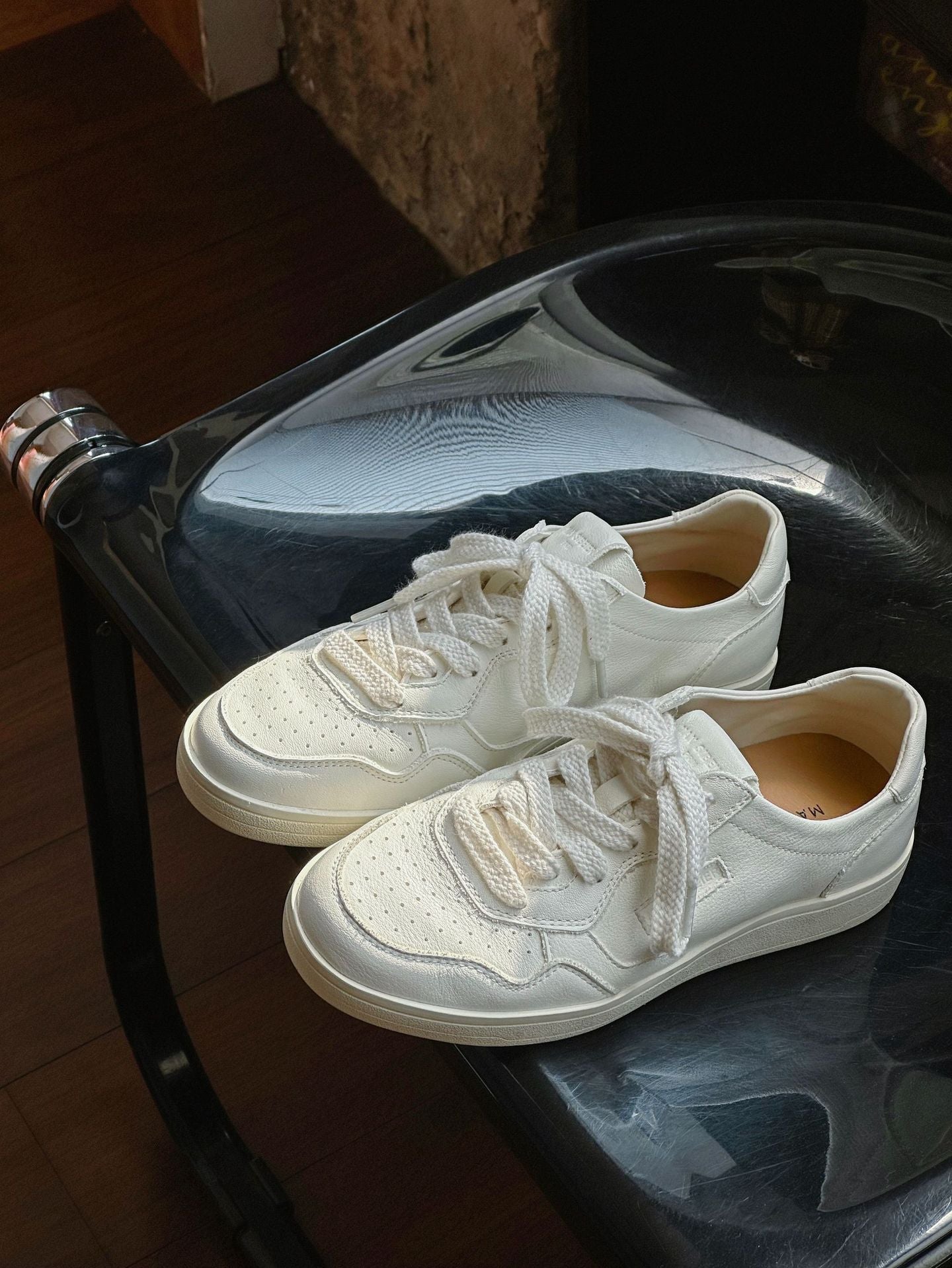 Cowhide Korean Style Fashionable Red Thin Bottom Skate Flat Casual Shoes