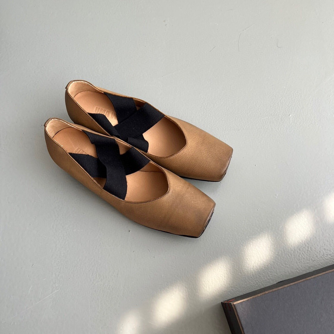 Women's Mid Ballet Hand-rub Color Distressed Cross Women's Shoes