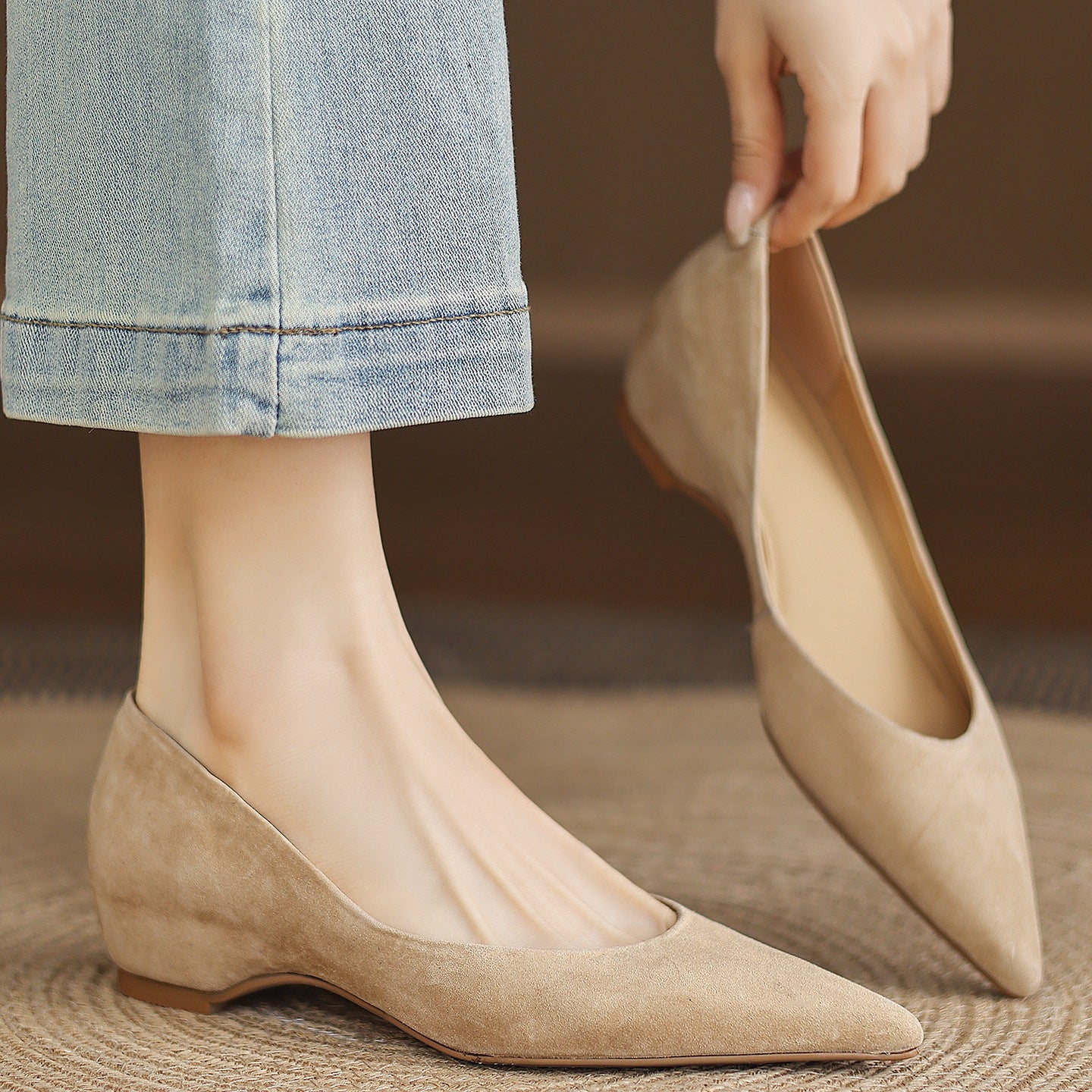 Women's Professional Commute Pointed Toe Pumps Sheep Split Cowhide Inner Height Leather Shoes