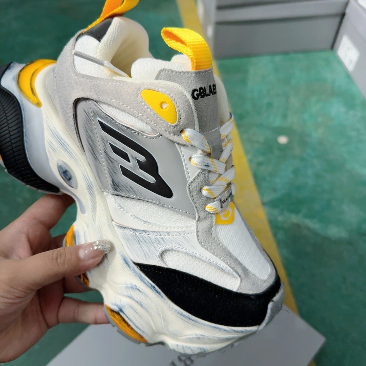 Thick Bottom Increased Mesh Wide Version Lovers Sneakers