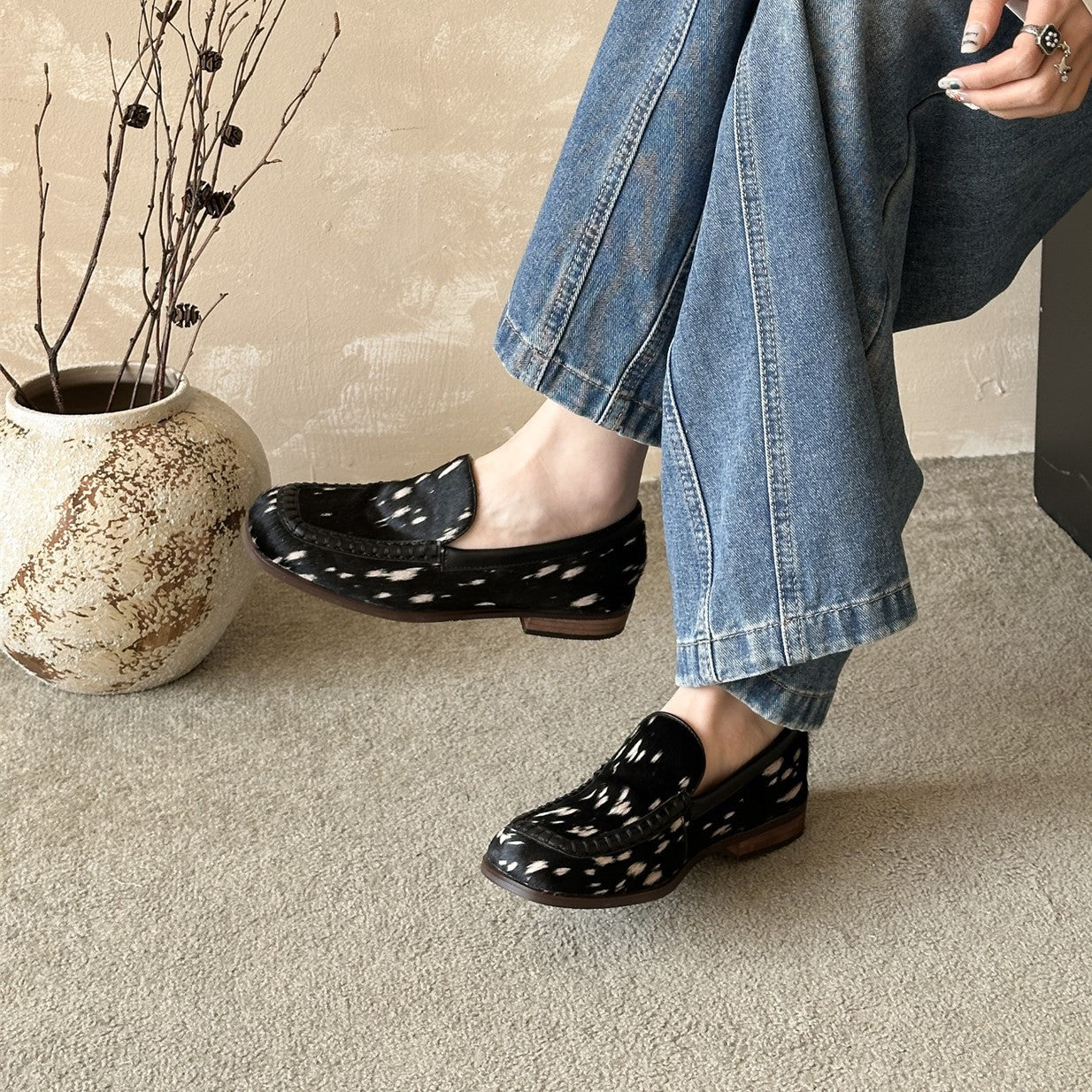 Women's Korean Style Round Toe Vintage Leopard Print Horse Hair Loafers