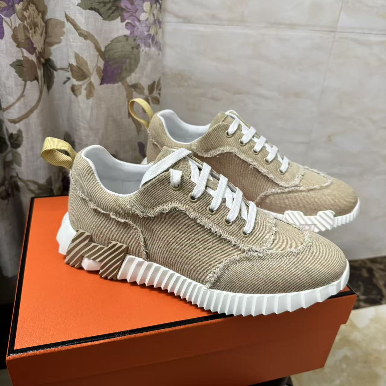 Women's & Men's Denim Color Matching Lace Up Breathable Sneakers