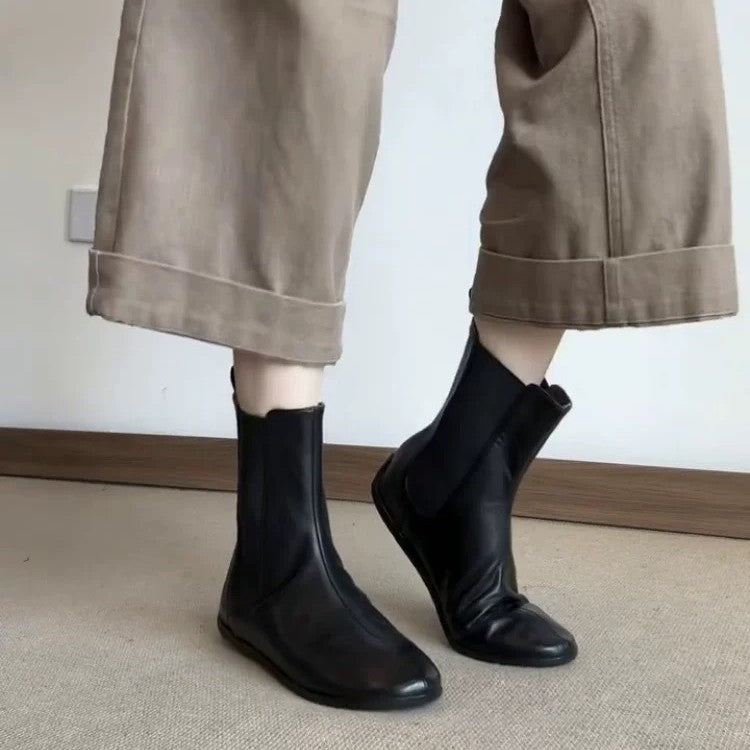 Women's Cowhide Version Retro Easy Matching Flat Bottom Comfort Round Women's Leather Boots