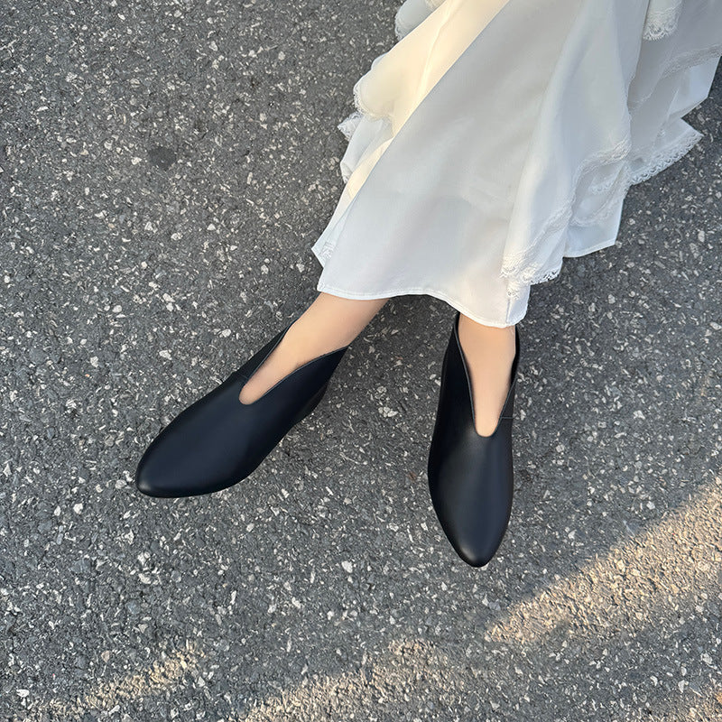Radish Pointed Autumn First Layer Cowhide Women's Casual Shoes