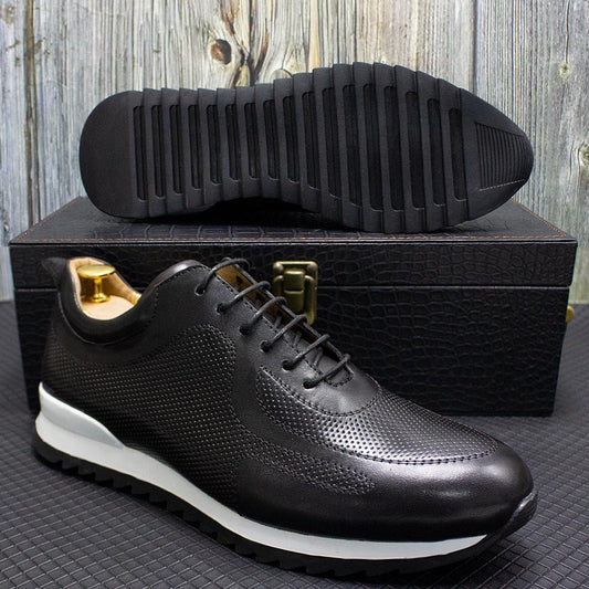 Men's Layer Cowhide Lace Up Embossed Thick-soled Polished Fashionable Men's Shoes