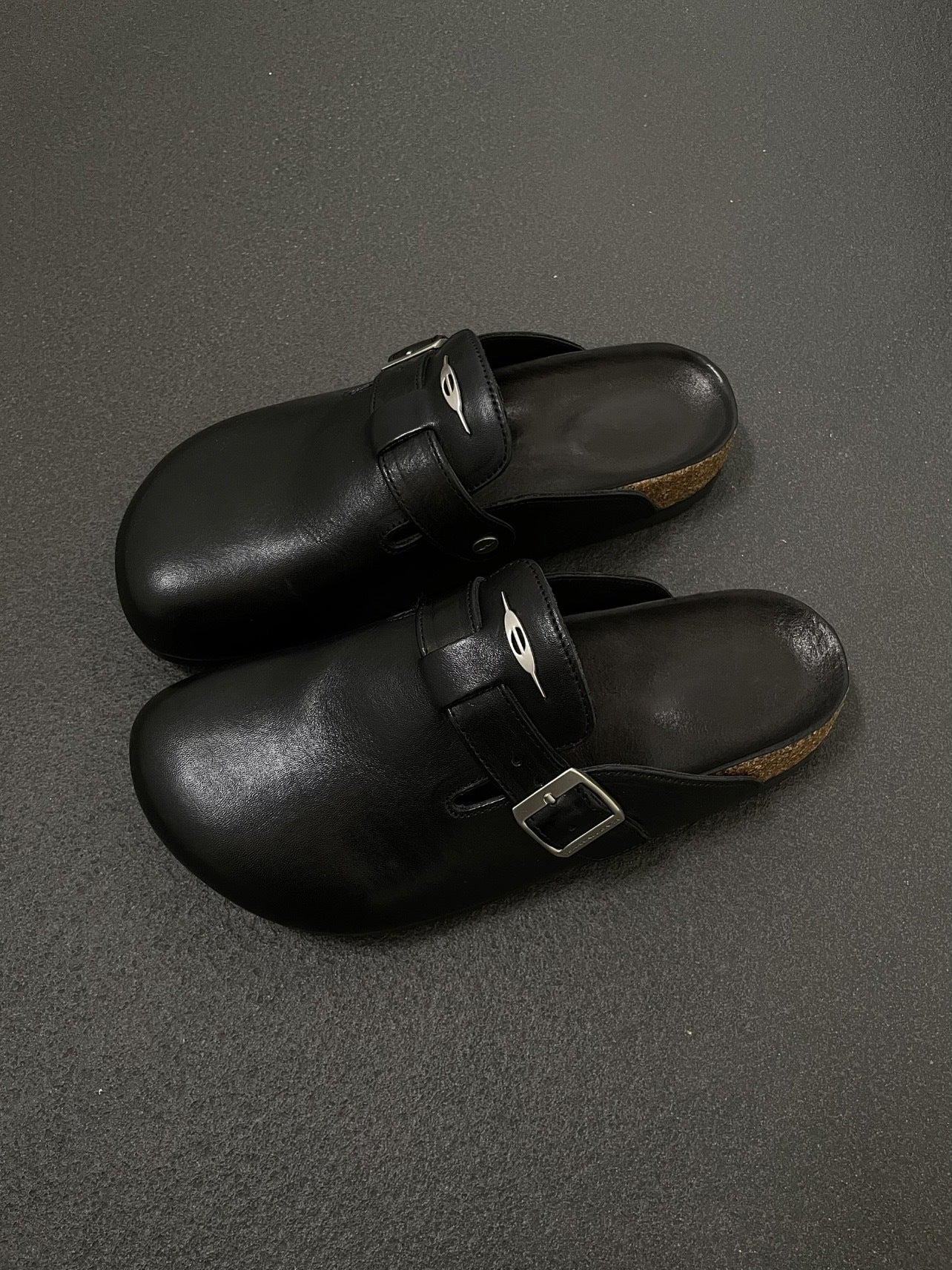 Women's Soft Bottom Comfortable Half Genuine Slip-on Flat Thick-soles Slippers