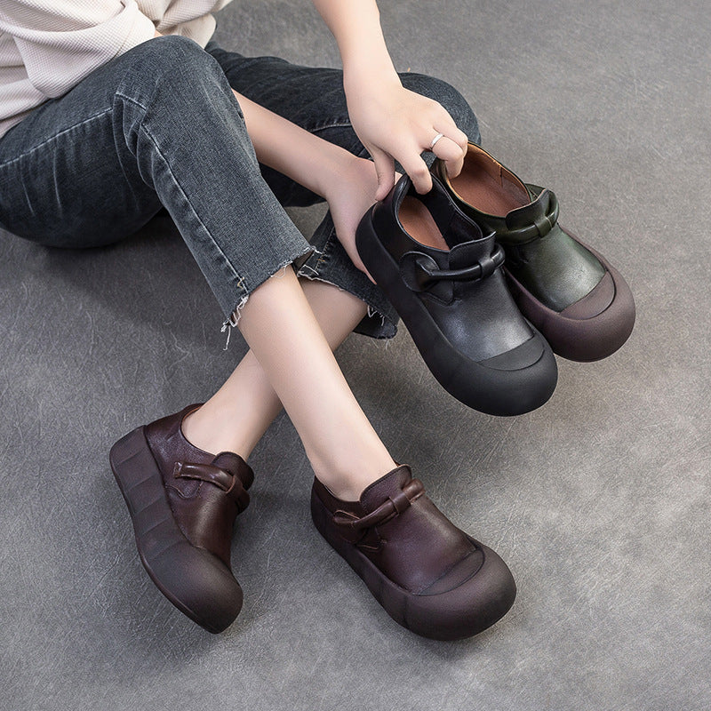 Women's Retro Solid Color Velcro Comfortable Lightweight Women's Casual Shoes