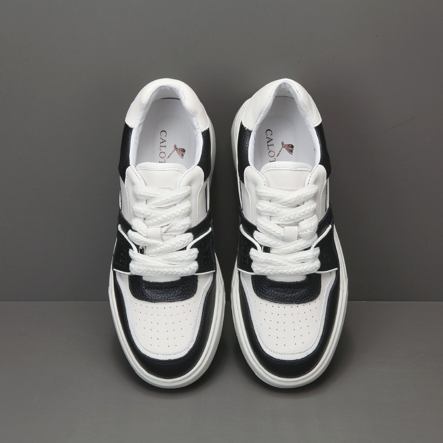 Men's Cowhide Fashion Springtide Flow Wild Sports Sneakers