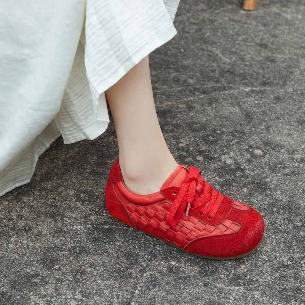 Women's Genuine Retro Style Round Toe Shallow Mouth Flat German Women's Casual Shoes