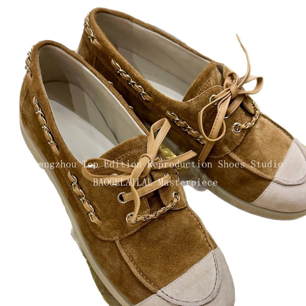 Women's Spring Classic Style Metal Chain Suede Versatile Color Matching Loafers