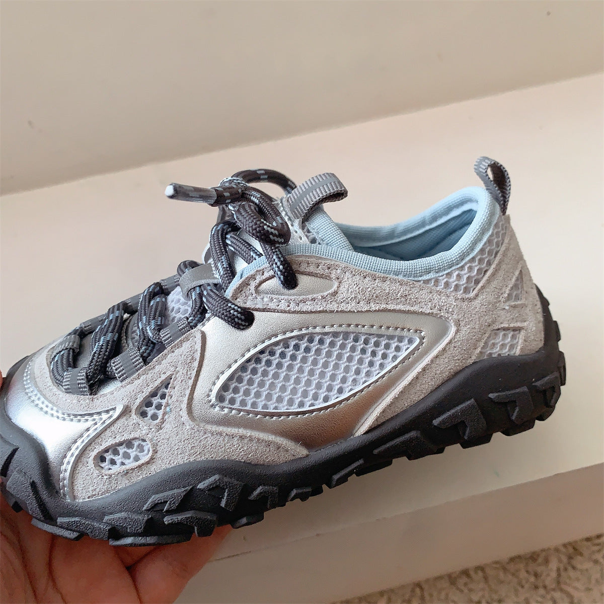 Children's Outdoor Hiking Mesh Breathable Single Spring Children's Sports Shoes