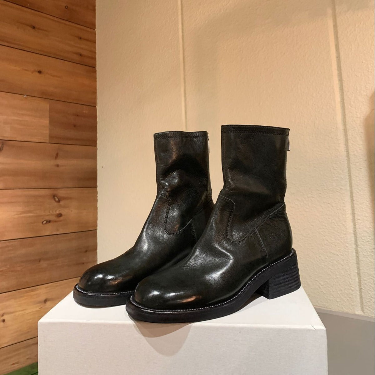 Women's Retro Round Toe Back Zipper Thick Thin Ankle Platform Martin Women's Leather Boots