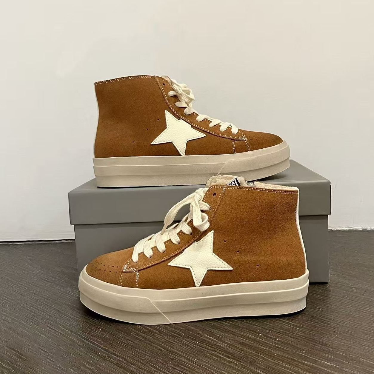 Women's With Fleece Lining Star Little Dirty Fashion Sneakers