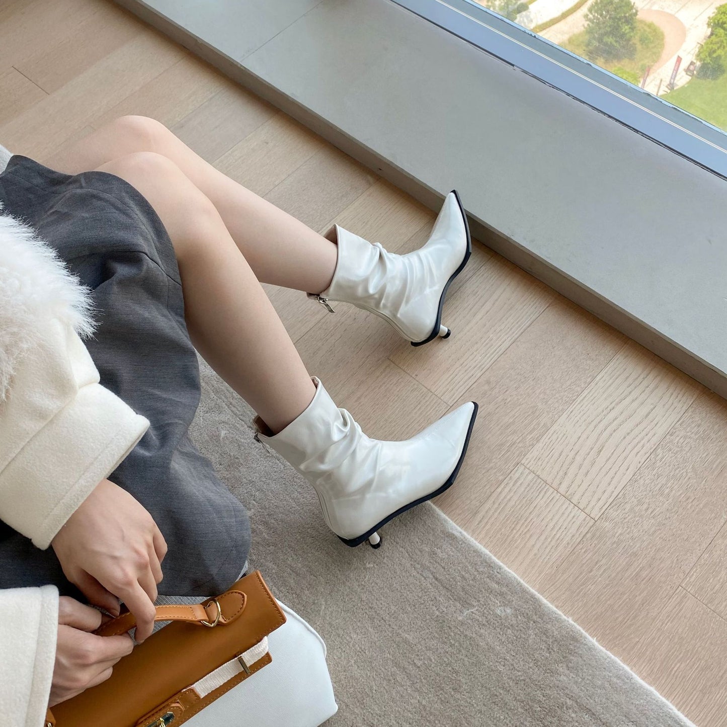 Women's Korean Patent Winter Thin Pointed Toe Fashion Low Boots