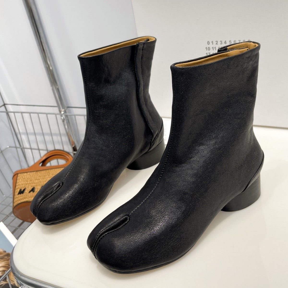 Women's Affordable Luxury Trotter Sheepskin Mid Chelsea High Women's Leather Boots