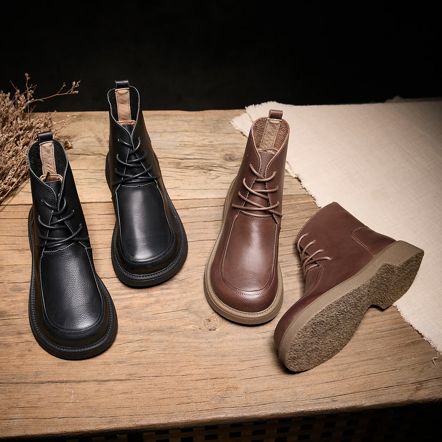 Women's Genuine Large Toe Wide Ankle Retro British Style Small Cowhide Women's Leather Boots