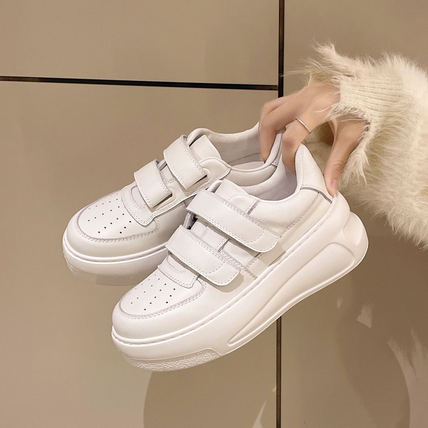 Women's Genuine Inside Outside Velcro Platform Heightened Easy Women's Casual Shoes
