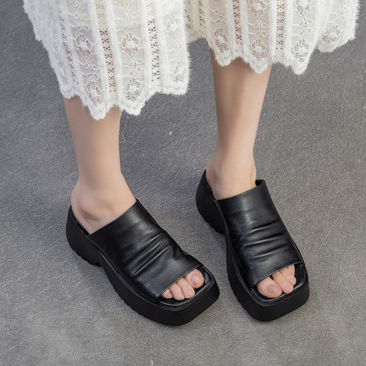 Women's Retro Muffin Outdoor Comfortable Small Height Slippers